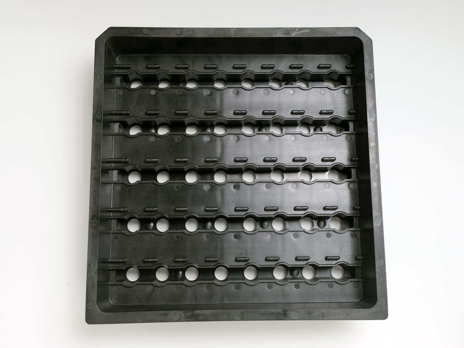 電装部品 アニール用トレイ